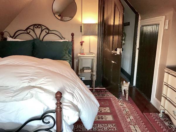 Building Photo - 168 Hamilton Ave