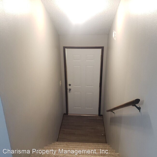 Foto del edificio - 400-406 Kirkwood Blvd