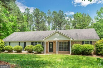 Building Photo - 1409 Randolph Ct