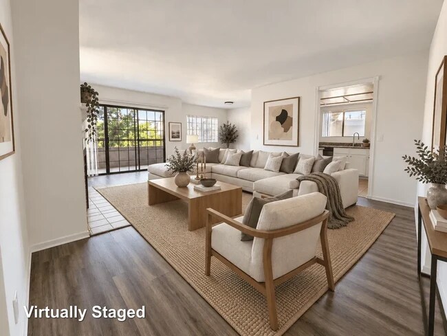 Foto del edificio - 4454 Coldwater Canyon Ave