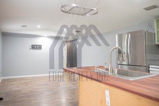 Foto del edificio - 2684 Bellinger Hill Rd