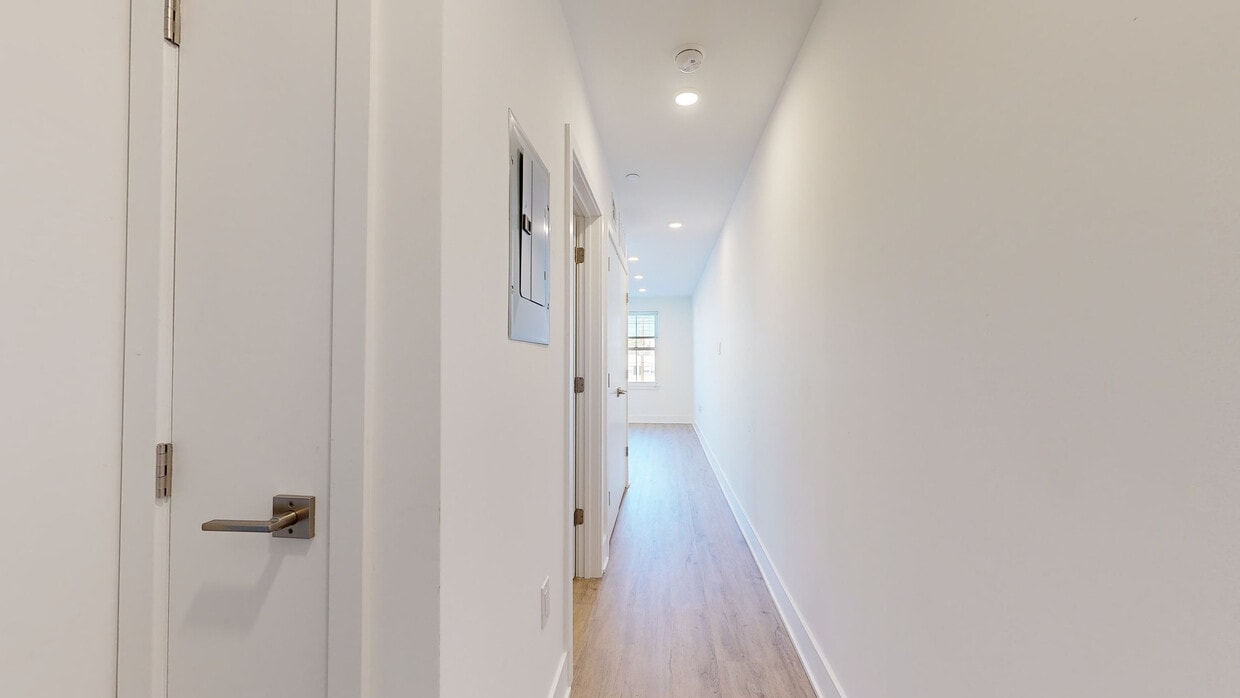 Photo - 1201 W Girard Ave Apartments