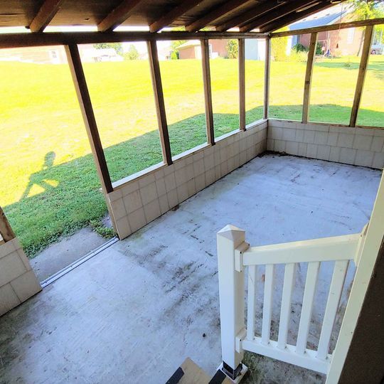 Building Photo - 260 S Pyracantha Cir
