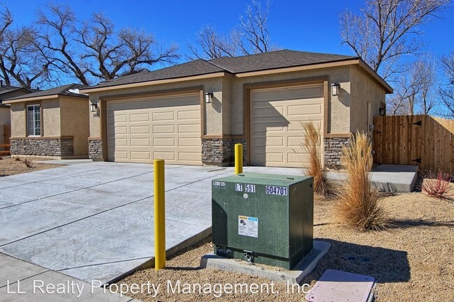 Building Photo - 3 br, 2 bath House - 660 White Eagle Lane