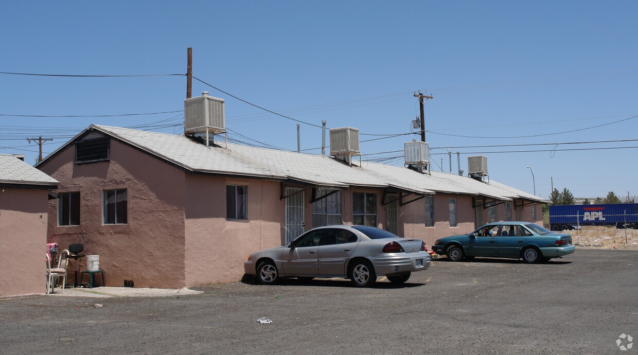 7213 Dale Rd, El Paso, TX 79915 Apartments in El Paso, TX