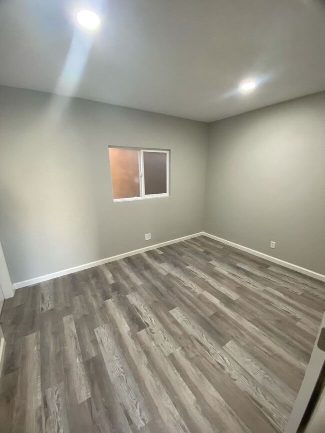 Building Photo - 1 Bedroom 1 Bath Apartment for Rent