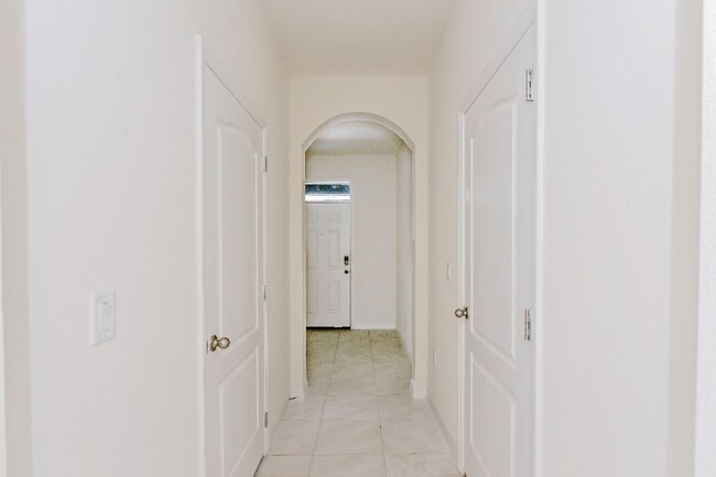 Foto del edificio - 1280 Yellow Finch Dr