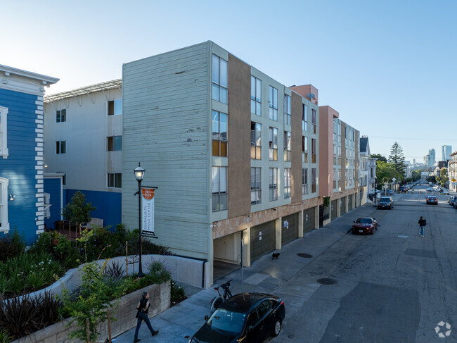 Building Photo - Willis Apartments