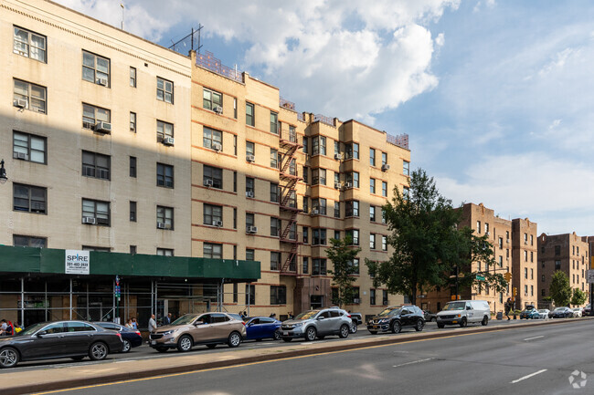 Building Photo - 860 Grand Concourse