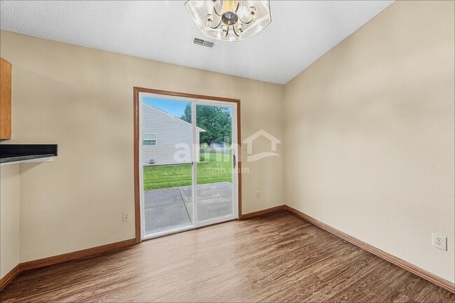Building Photo - 8539 Coralberry Ln