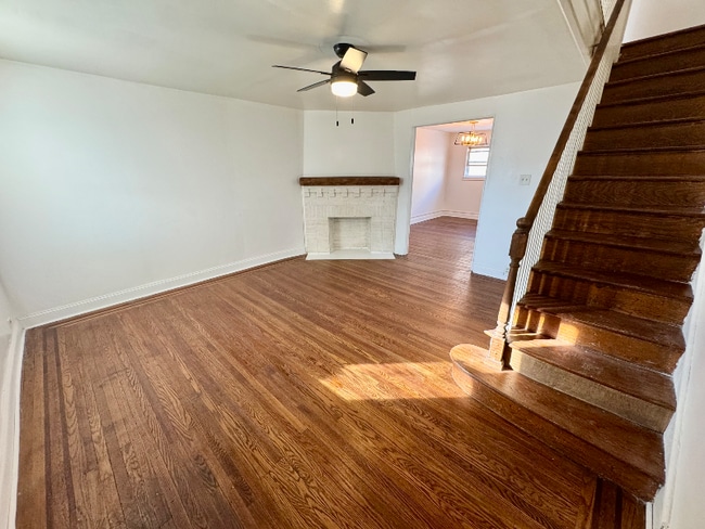 Photo - 7111 Greenwood Ave Townhome