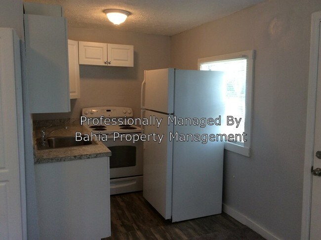 Building Photo - 8917 Rocky Creek Dr