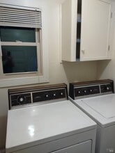 Building Photo - 16 Frances St