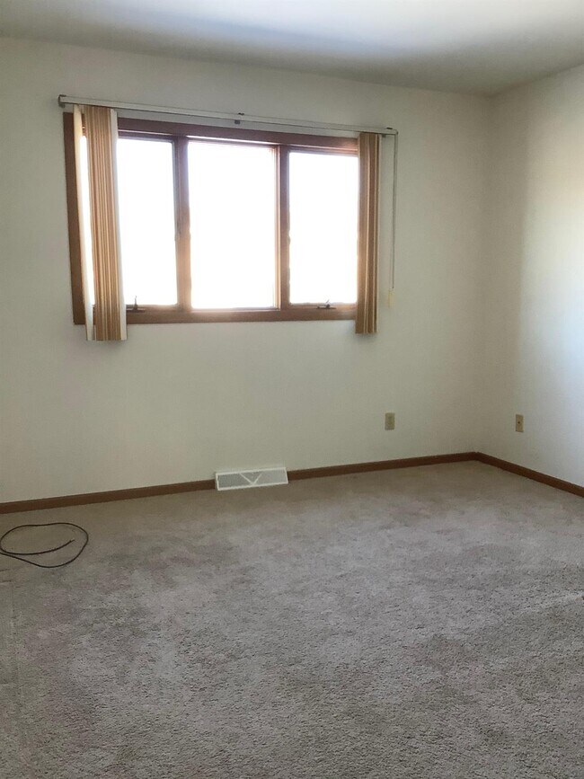 Foto del edificio - 2702 Morningside Dr