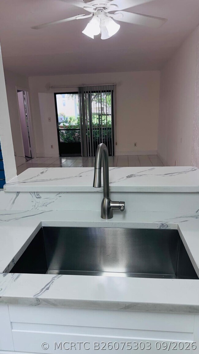 Foto del edificio - 9539 Boca Cove Cir