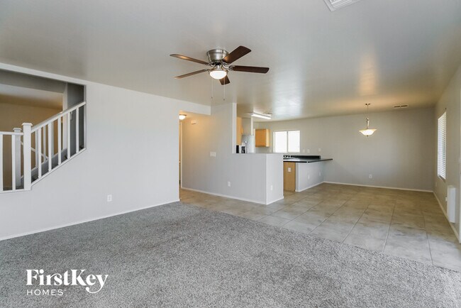 Foto del edificio - 23578 N Wilderness Way