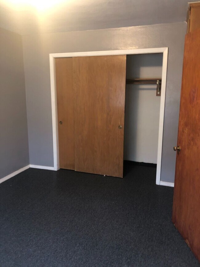 Foto del edificio - 1Br Apt on Westside of Saint Paul