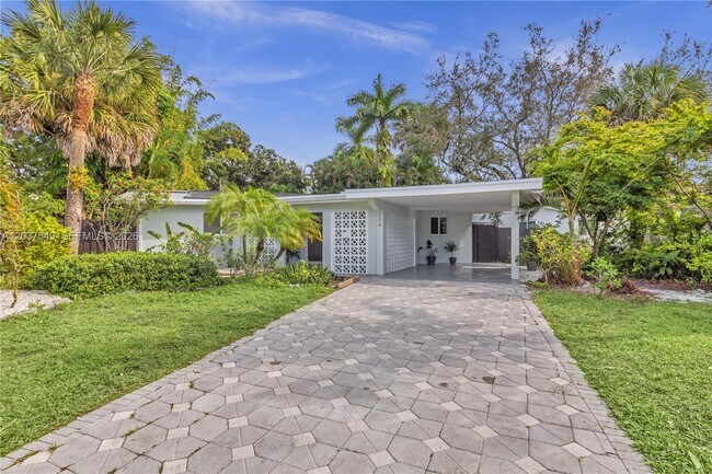 Foto del edificio - 204 SW 19th Ave