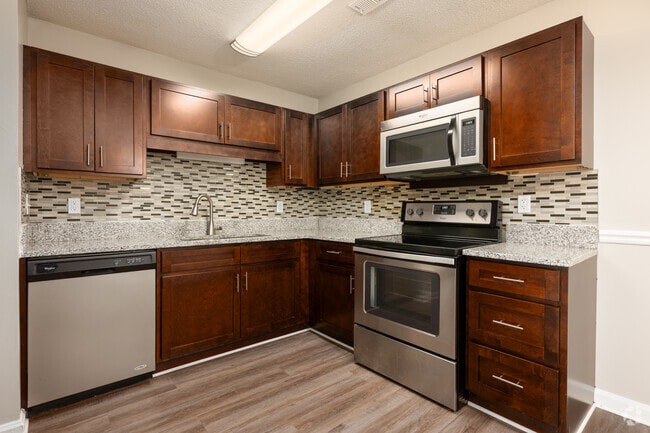 Interior Photo - Alamance Reserve