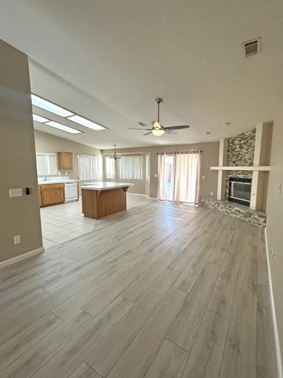 Foto del edificio - 13322 Brianhead Ct
