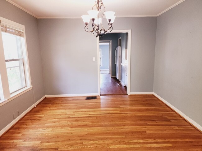 Building Photo - 5632 6th Ct S