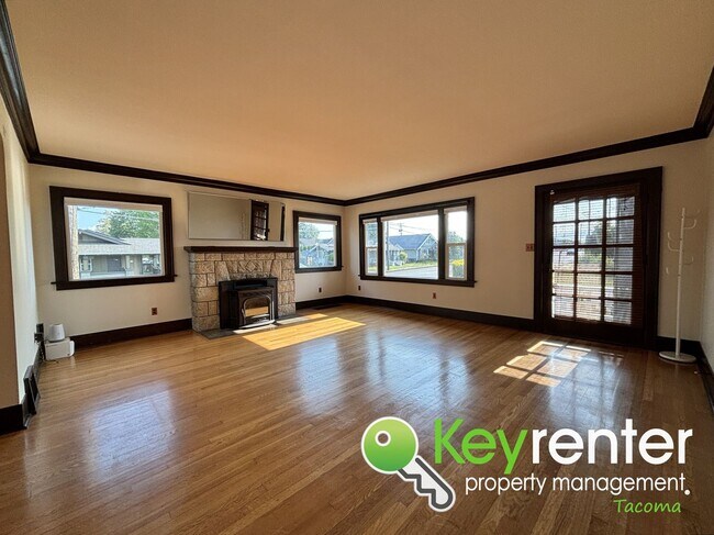 Foto del edificio - Spacious Craftsman in Lincoln District wit...