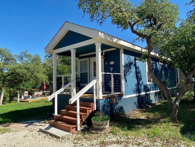 Building Photo - 1183 Lavaca