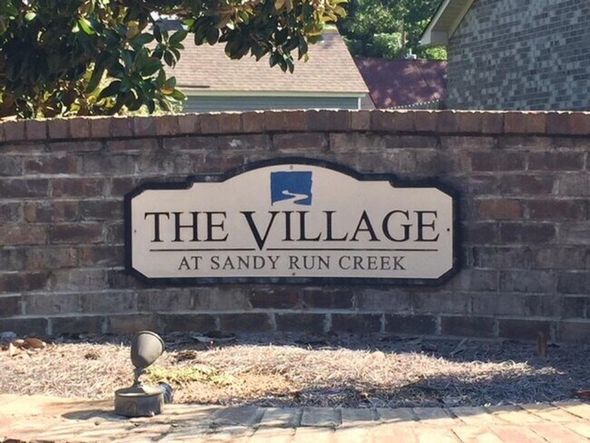 Foto del edificio - 129 Village Run