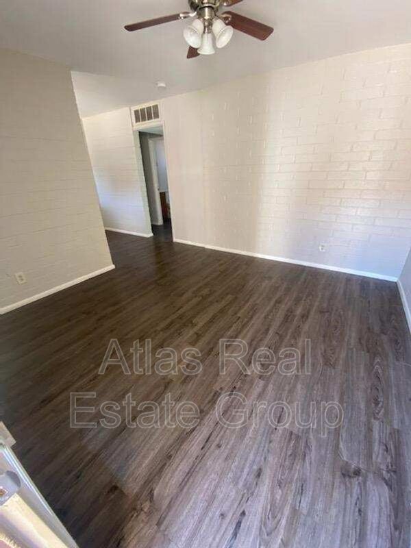 Foto del edificio - 7102 N 45th Ave