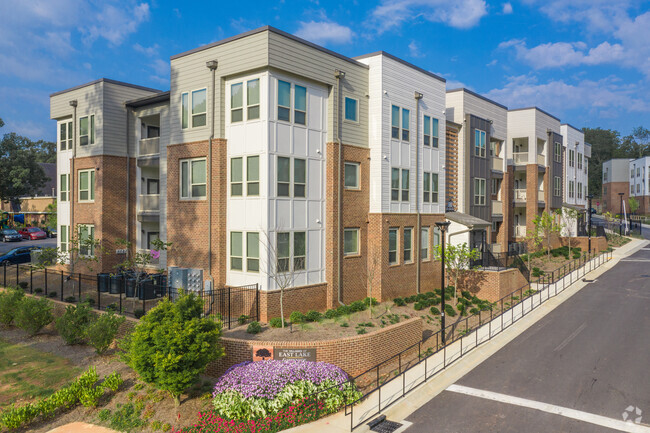 Building Photo - Gardenside at the Villages of East Lake