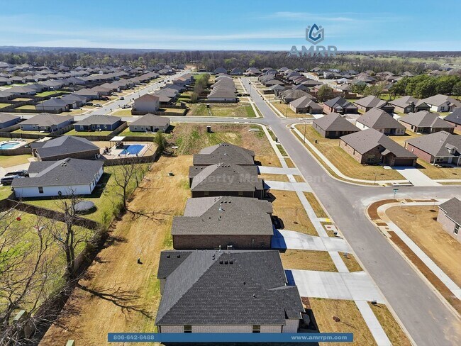 Foto del edificio - New Beginnings Start with AMRR: Spacious 3 Bedroom new build in Siloam Springs!