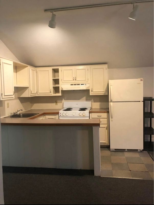 Foto del edificio - 748 Calef, 3