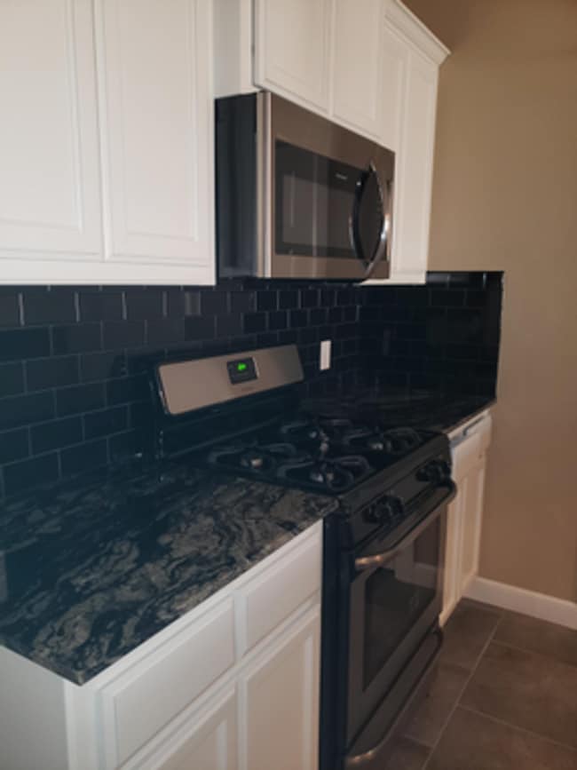 HOME FOR THE HOLIDAYS 1 MONTH FREE - HOME FOR THE HOLIDAYS 1 MONTH FREE