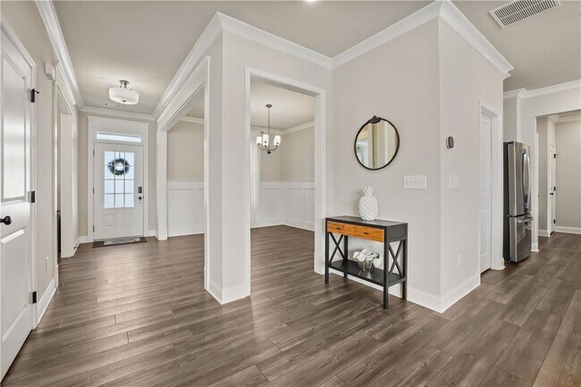 Building Photo - 7057 Br Crk Cv