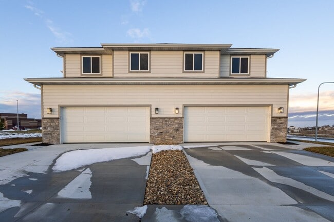 Foto del edificio - Stunning New Built 5 Bed Duplex!