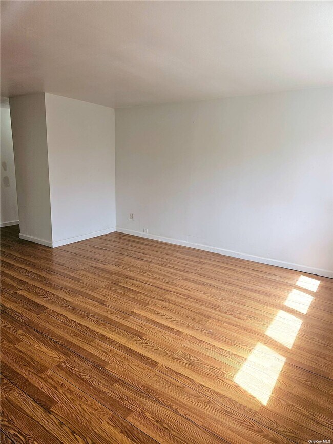Foto del edificio - 1070 Milburn Rd