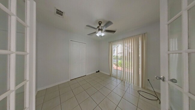 Foto del edificio - Spacious 3BR/2BA Condo in Altamonte Springs – Prime Location