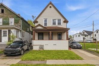 Building Photo - 25 Parkridge Ave