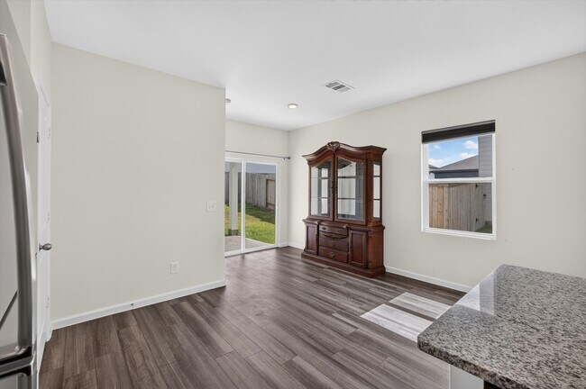 Foto del edificio - 31318 Gayle Prairie Oaks St