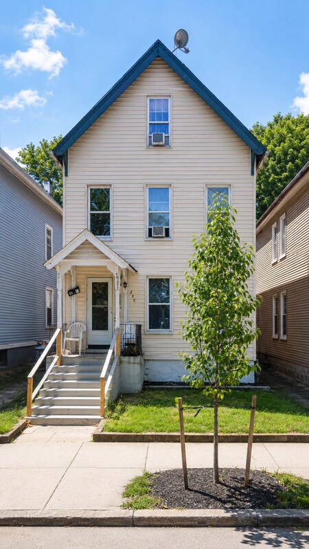 Building Photo - 280 W Ivy St
