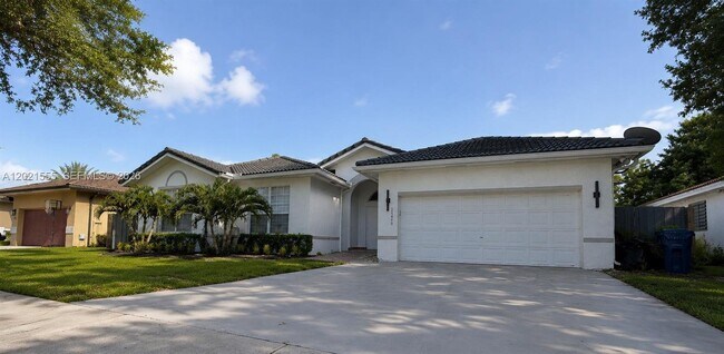 Building Photo - 15840 SW 151st Terrace