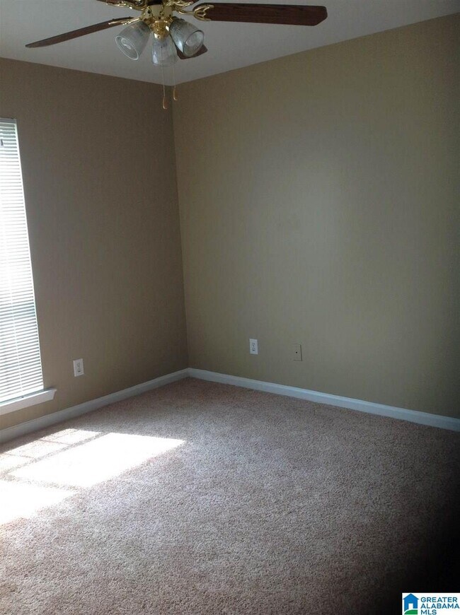 Foto del edificio - 200 Willow Point Cir
