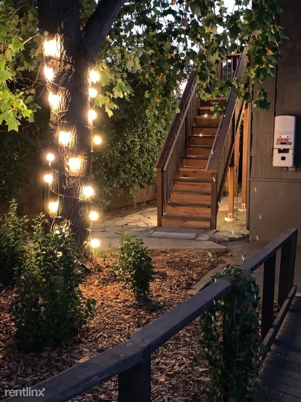 Foto del edificio - 2 br, 1 bath House - 1424 Carl Ave