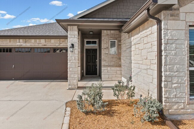 Foto del edificio - Magnificent home in Wyndham Hill Community! -Refrigerator, Washer/Dryer, and Lawn Care ALL INCLUDED