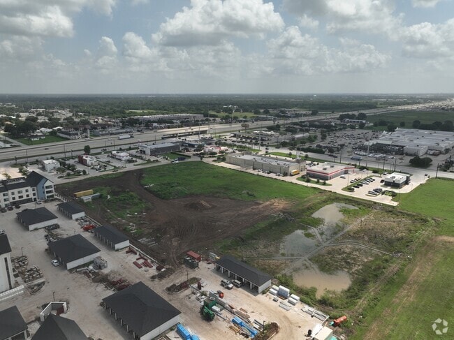 Construction doesn't appear it started yet. - US Fairgrounds Apartments