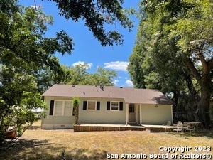 Building Photo - 2027 Gruene Rd