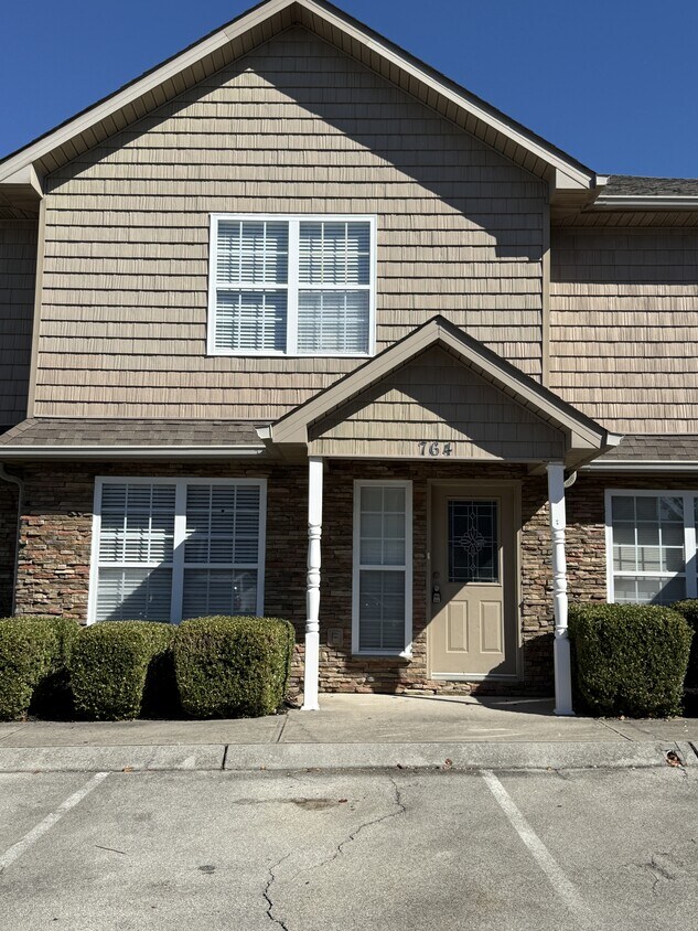 Foto principal - 764 Casey Ln