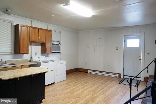 Foto del edificio - 612 N Preston St