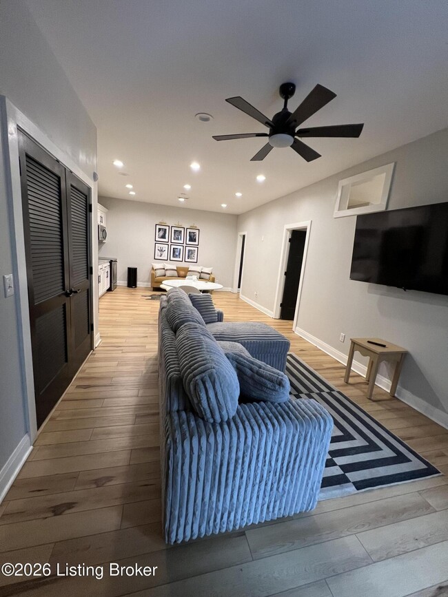 Building Photo - 1110 Logan St