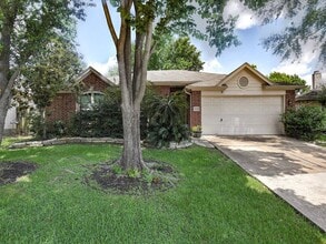 Building Photo - 6111 Caroline Green Ct